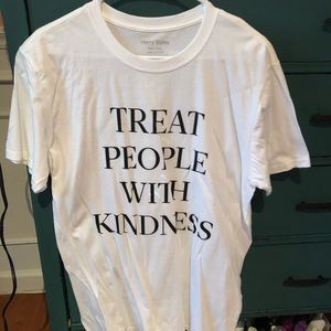 Official Harry Styles tour Tee. Never worn!!!